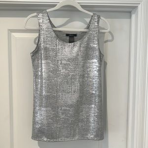 Silver shimmer tank top - Size: S